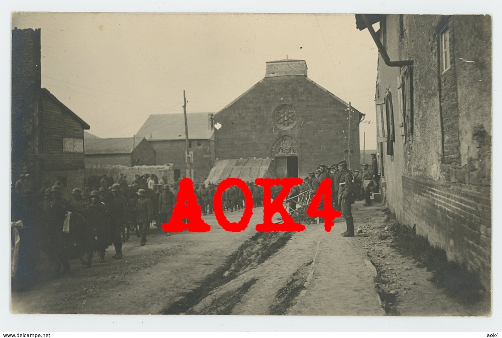 08 Ardennes VAUX LES MOURON Eglise Enterrement 1918 Autry Sechault Montcheutin Champagne Argonne Challerange - Autres & Non Classés