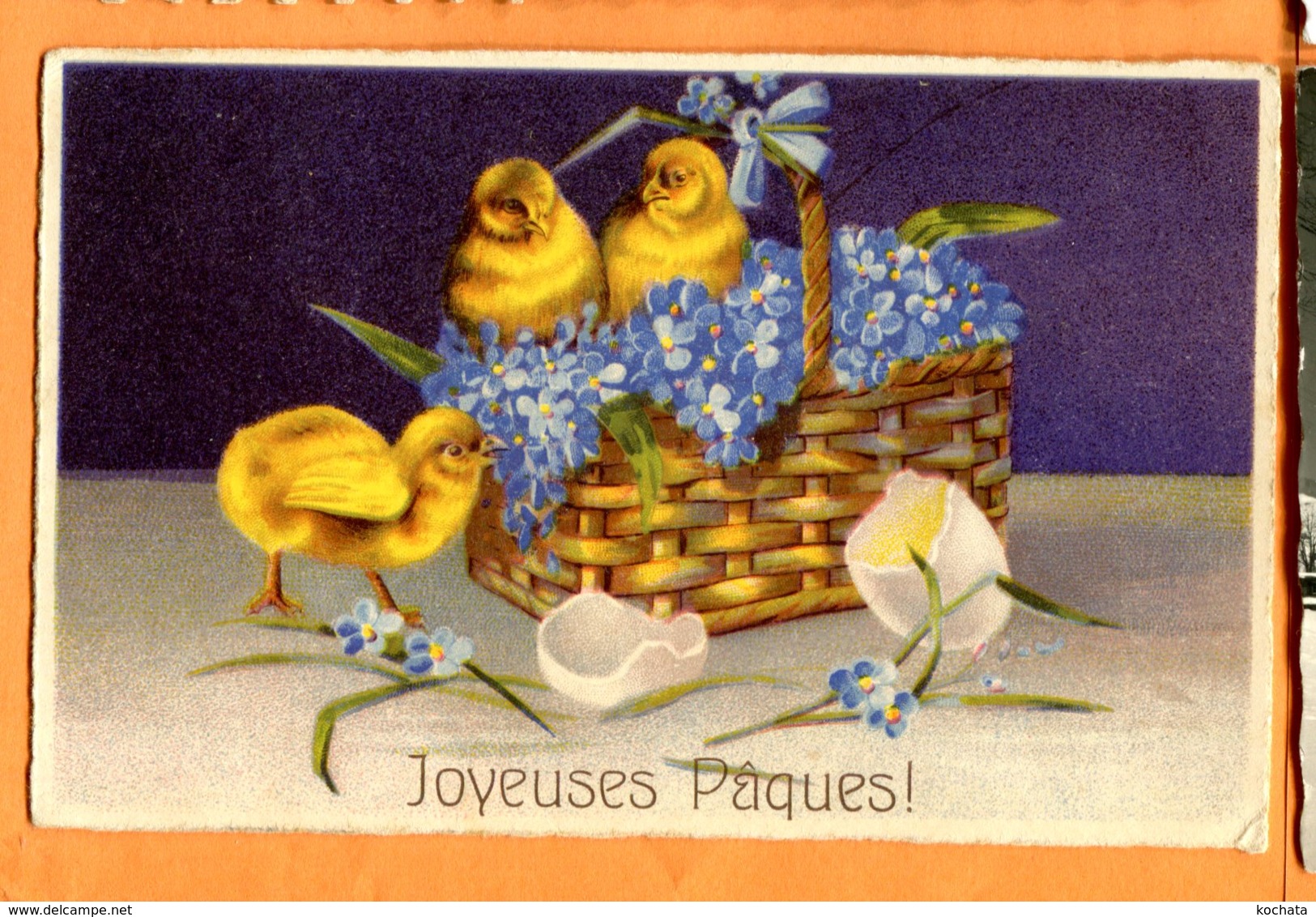 FEL1324, Joyeuses Pâques, Poussins Dans Un Panier Avec Des Fleurs Bleues, Circulée 1935 - Ostern