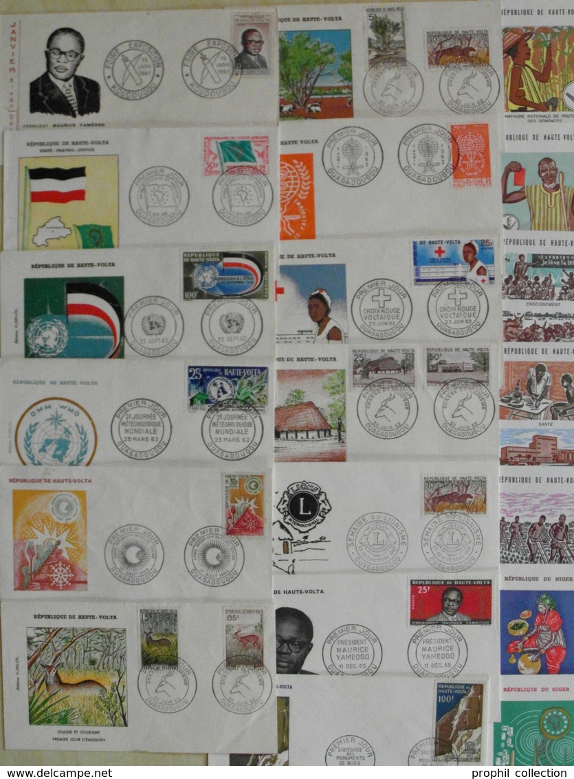 HAUTE VOLTA - LOT De 33 ENVELOPPES Avec OBLITÉRATIONS PREMIER JOUR FDC Entre 1961 Et 1972 NOMBREUX THÈMES - Haute-Volta (1958-1984)