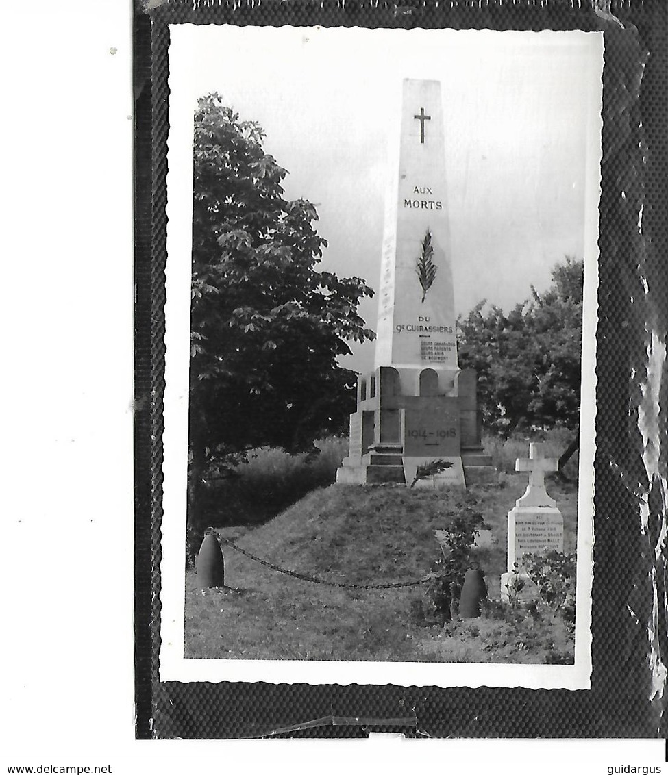 51-BINARVILLE-( Sainte-Menehoulde)- Une Vue Du MONUMENTS Aux MORTS Dedie Au 9e CUIRASSIERS-1914-1918-Carte-Photo - Otros & Sin Clasificación