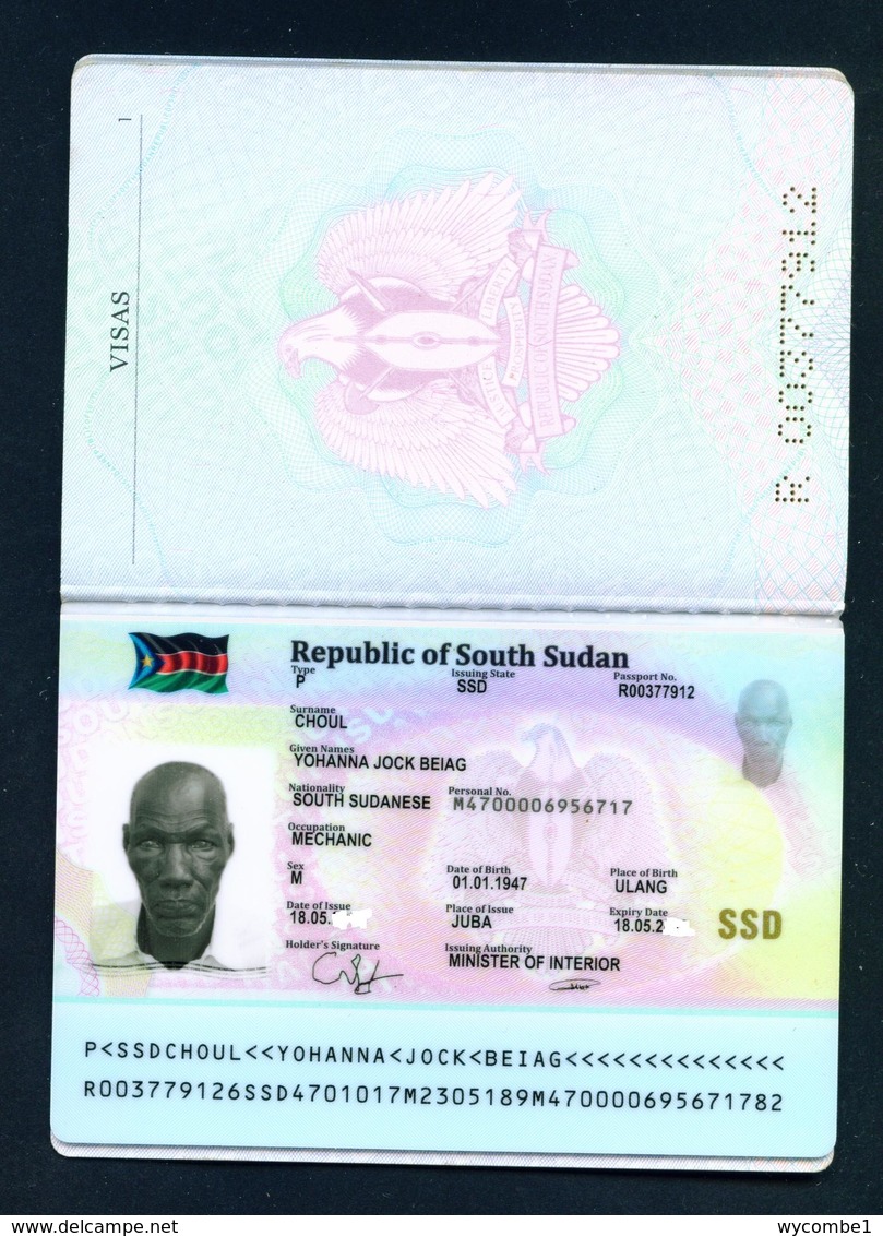 SOUTH SUDAN - Complete Passport Issued To A Mechanic. Not Used With No Visas. - Historical Documents