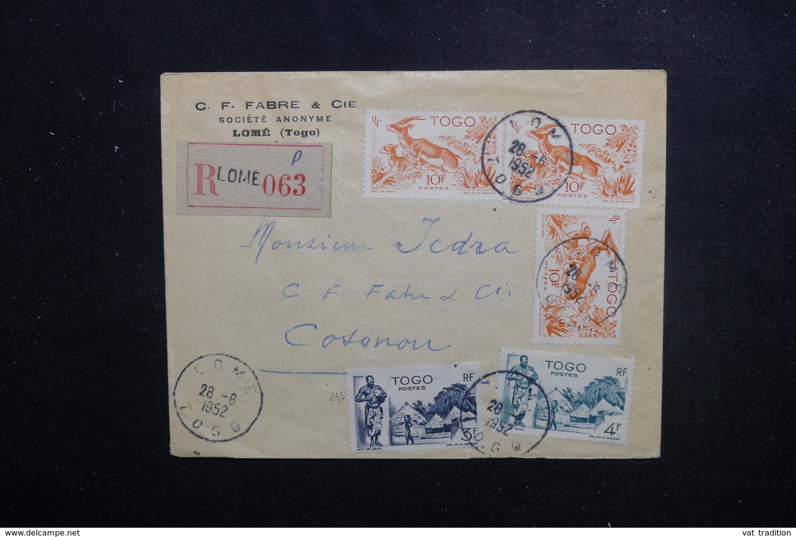 TOGO - Enveloppe Commerciale En Recommandé De Lomé Pour Cotonou En 1952, Affranchissement Plaisant - L 49546 - Briefe U. Dokumente