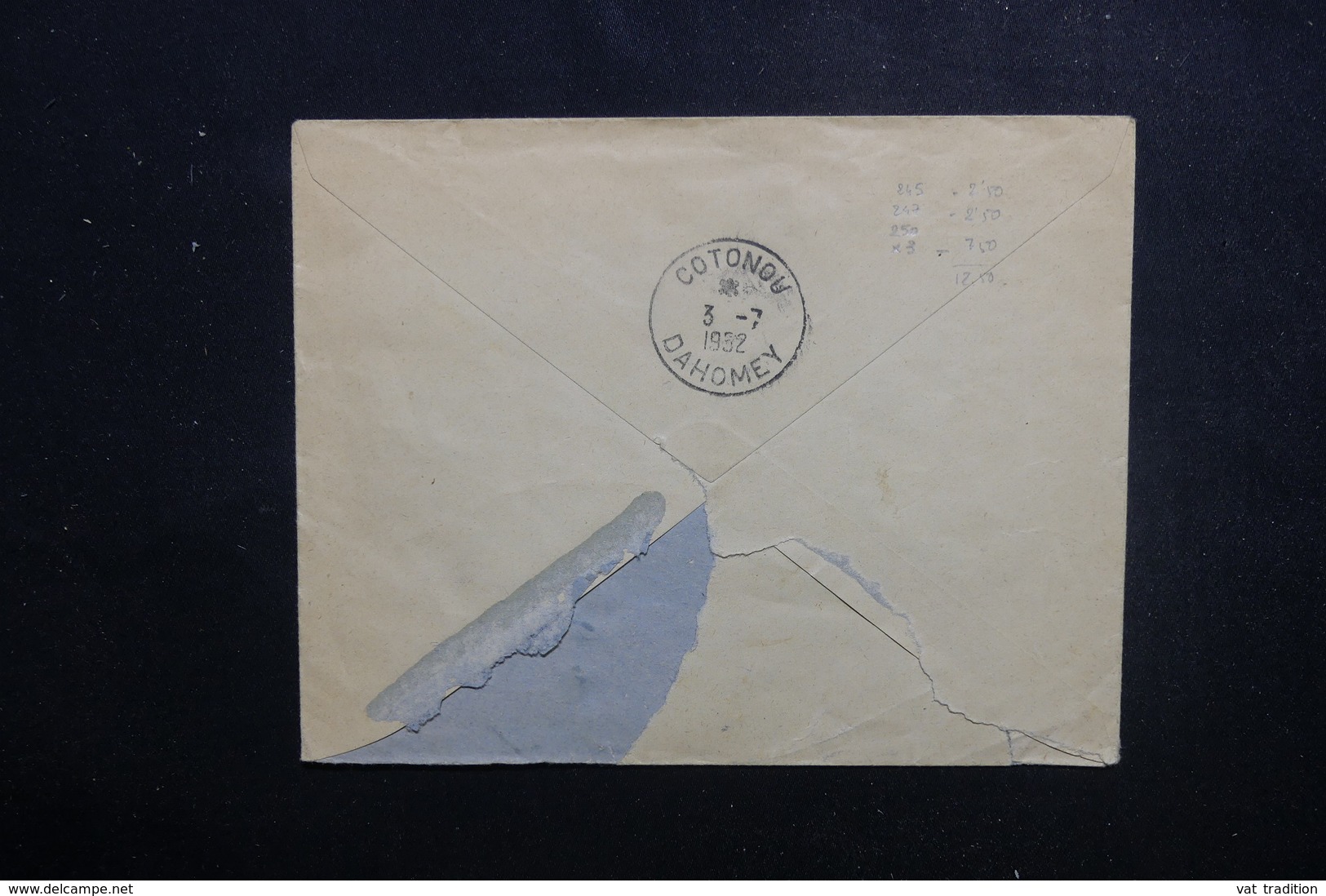 TOGO - Enveloppe Commerciale En Recommandé De Lomé Pour Cotonou En 1952, Affranchissement Plaisant - L 49546 - Cartas & Documentos