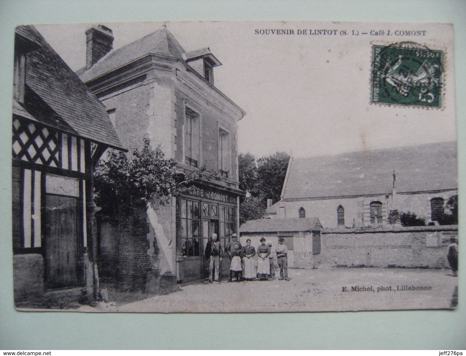 CPA 76 Lintot Canton Bolbec - Le Centre Du Village - Vue Du Café "J.Comont" Et Animation   A Voir ! - Sonstige & Ohne Zuordnung