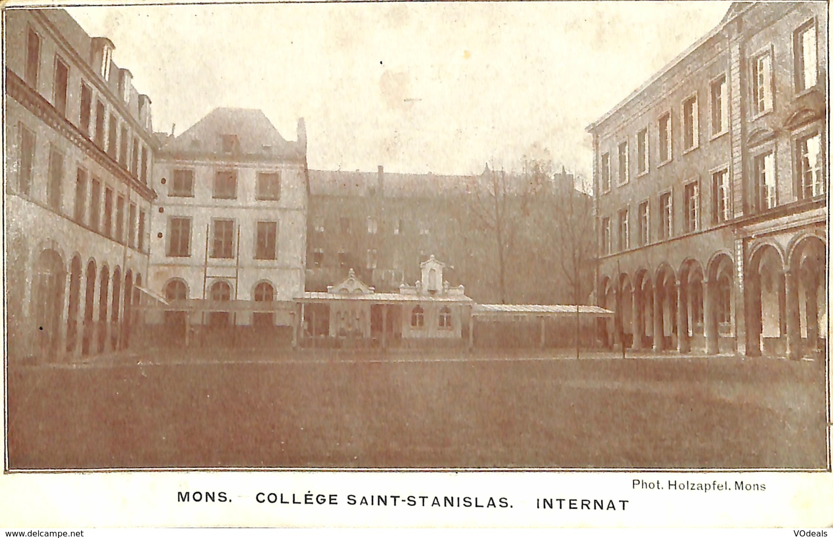 CPA - Belgique - Mons - Collége Saint-Stanislas - Internat - Mons