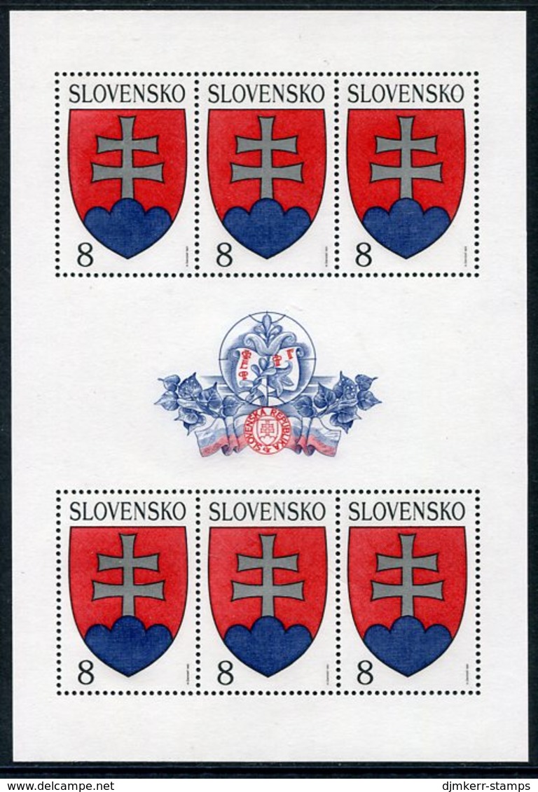 SLOVAKIA 1993 Arms Of The Republic Sheetlet MNH / **.  Michel 162 Kb - Nuovi