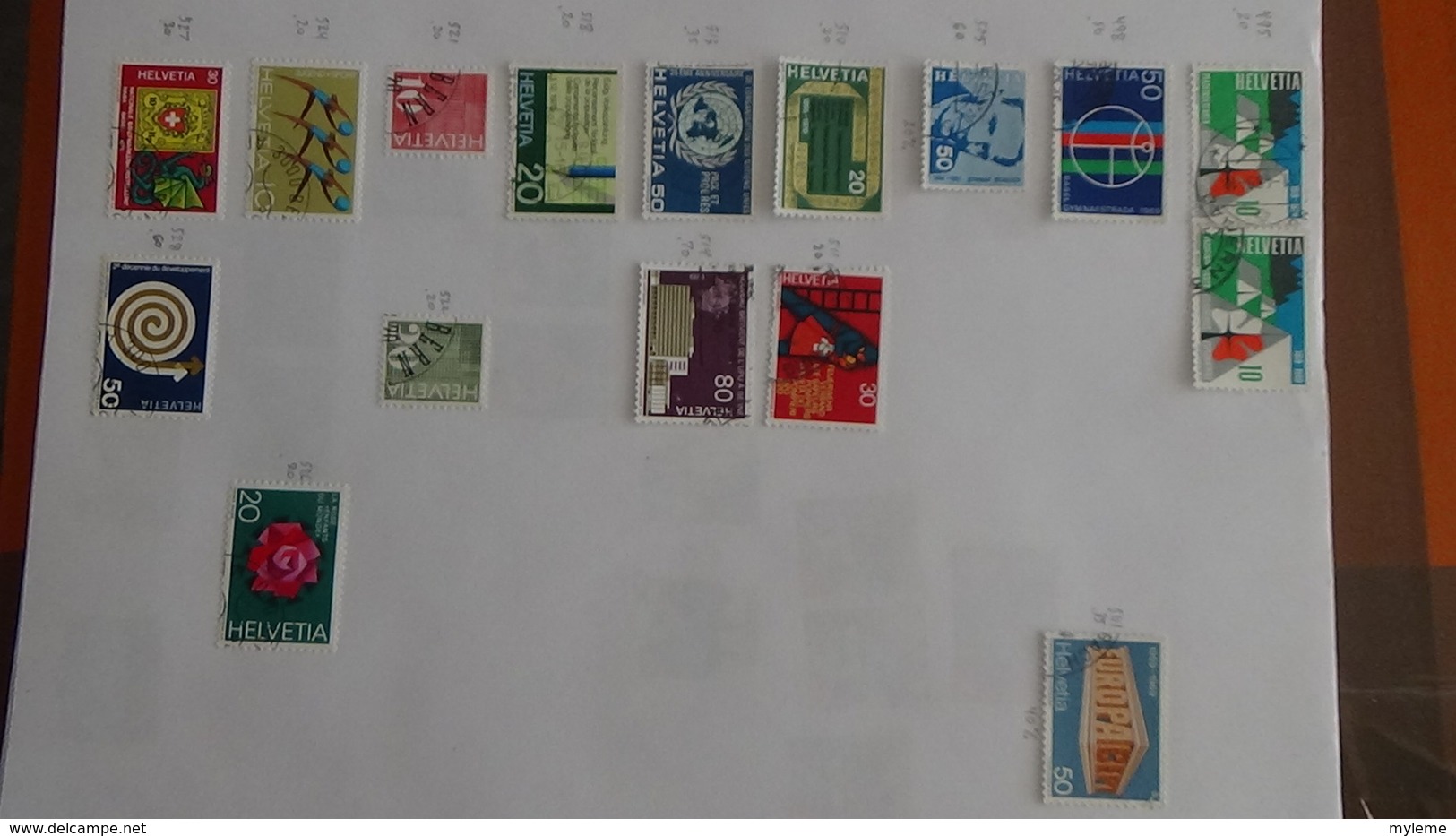 A249 Cahier de timbres de Suisse et Liechtenstein !!! Voir commentaires