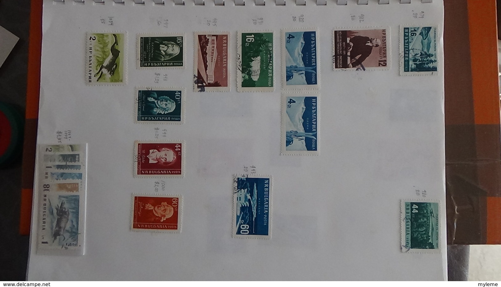 A252 Cahier de timbres de Bulgarie et fins de catalogue  !!! Voir commentaires