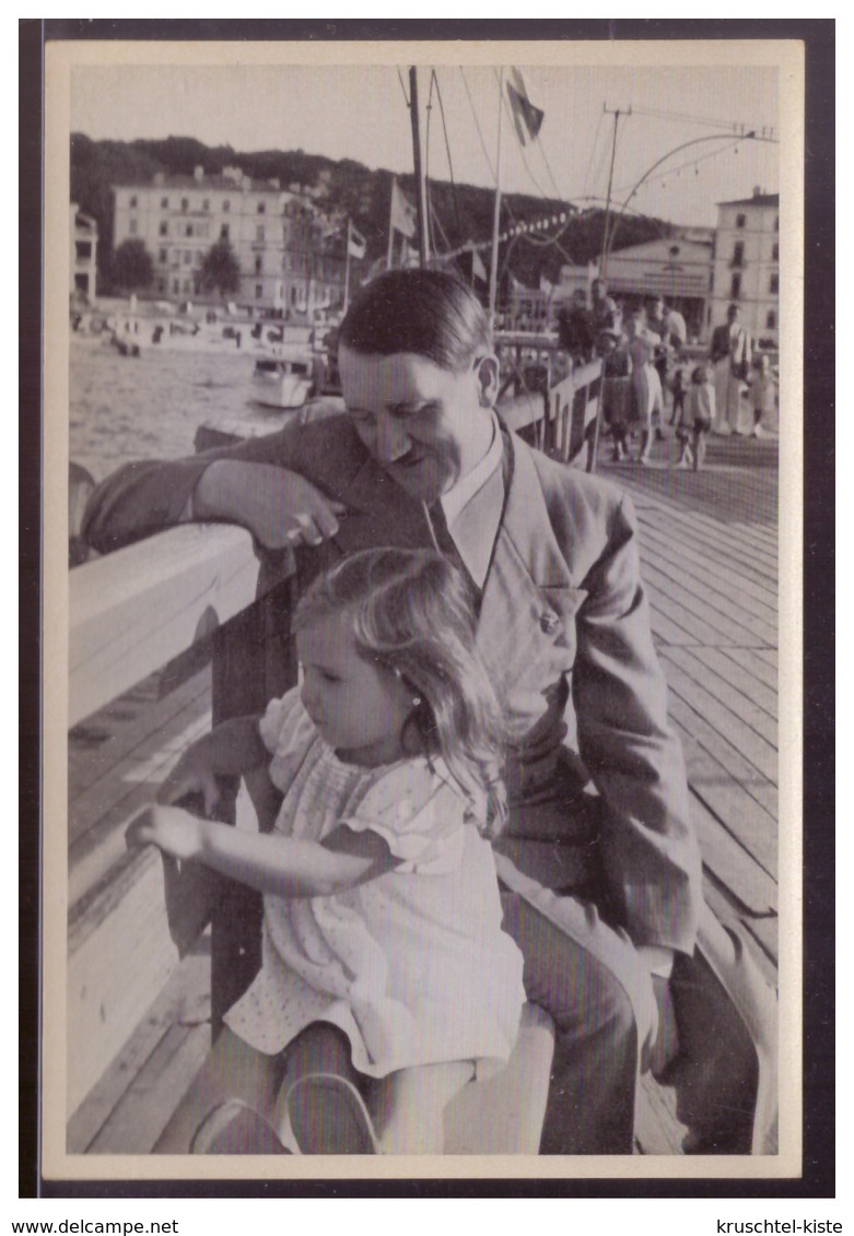 DT- Reich (008395) Propaganda Sammelbild Adolf Hitler" Bild 47, Tage Der Ruhe. Der Führer Und Die Kleine Helga Goebbels - Briefe U. Dokumente