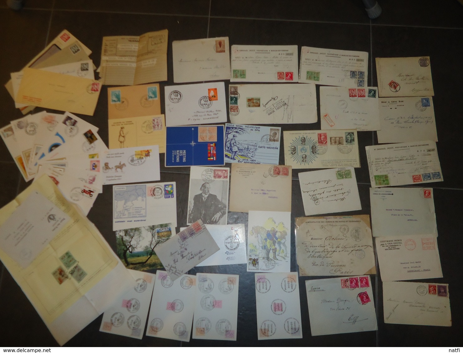 LOT DE 1.500 KG DE DOCUMENTS BELGE LETTRES ENVELOPPES CARTES ECT VOIRPHOTOS