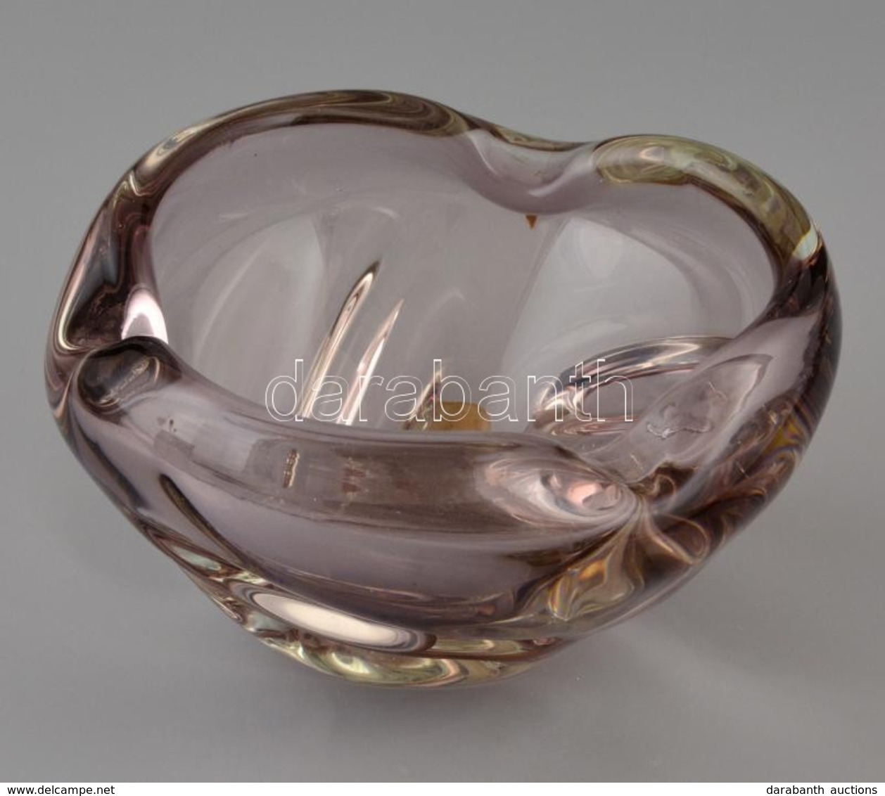 Formába öntött üveg Kínáló Tálka D: 15 Cm - Glass & Crystal