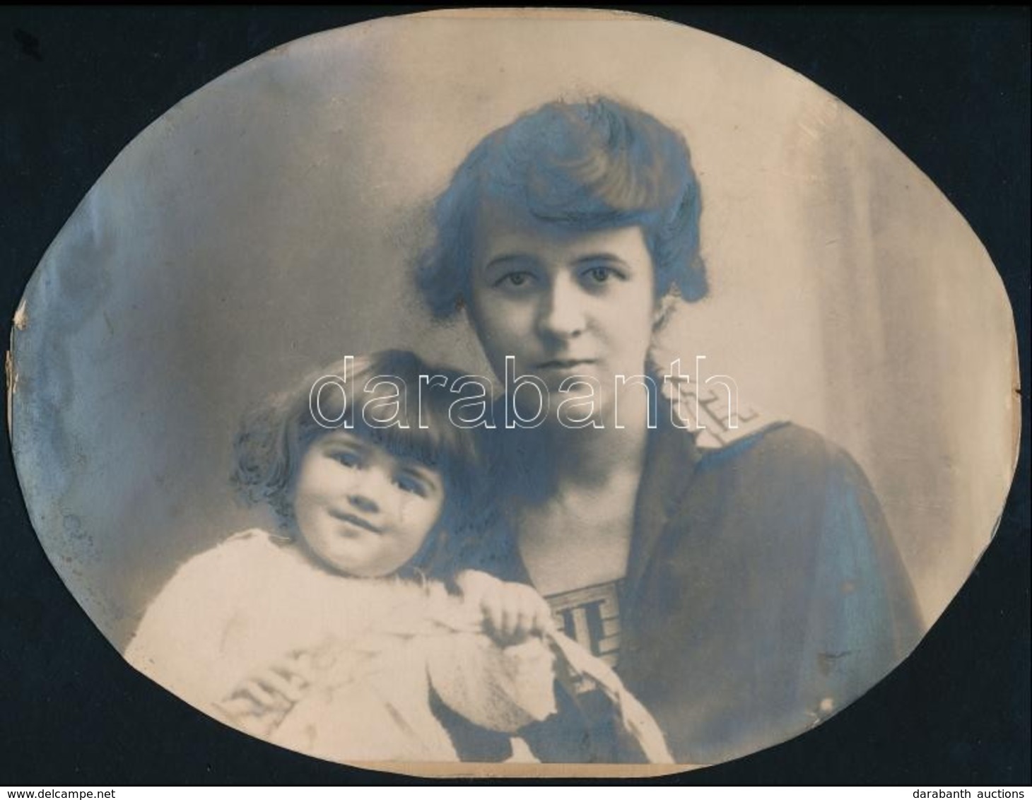 Cca 1920 Anya Lányával, Ovális Fotó, 18×24 Cm - Autres & Non Classés