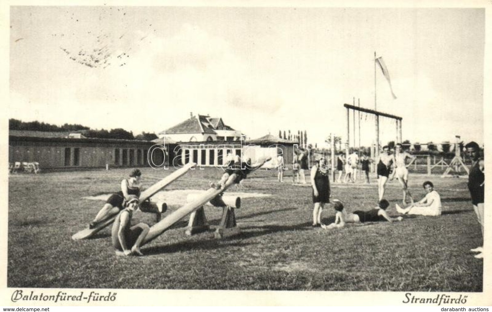 T2 Balatonfüred-fürdő, Strandfürdő Játszótérrel - Non Classés