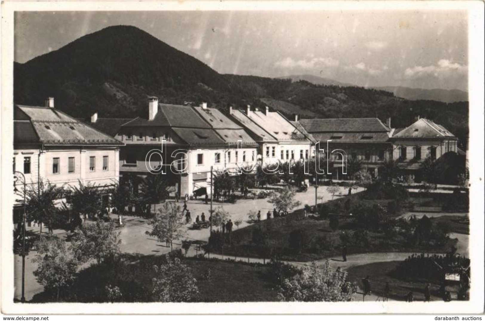 T2 1940 Nagybánya, Baia Mare; Fő Tér, üzletek / Main Square, Shops. Photo + '1940 Kolozsvár Visszatért' So. Stpl - Ohne Zuordnung