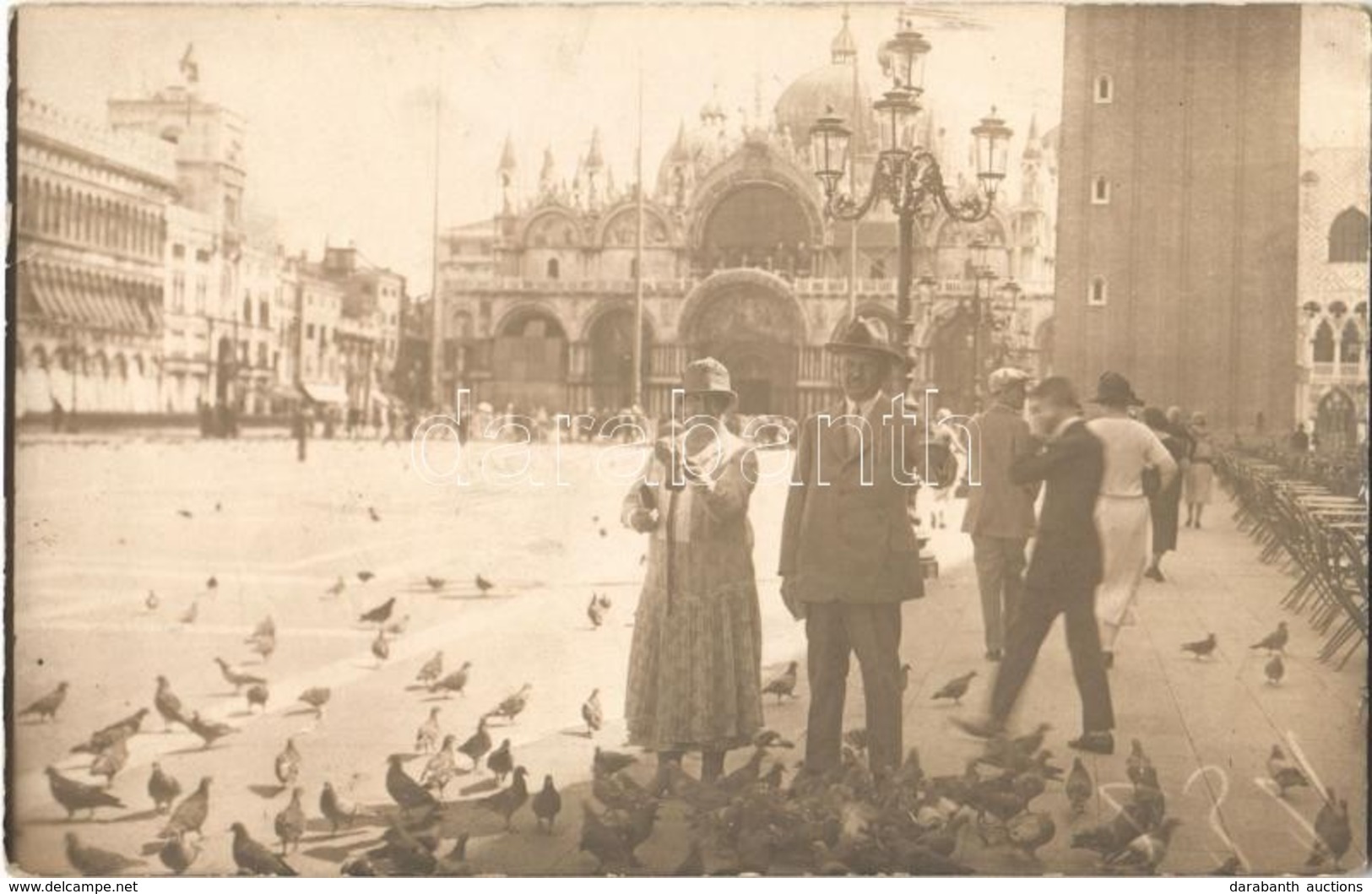 * T2 1925 Venezia, Venice; Piazza San Marco / St. Mark's Square, Basilica, Pigeons. Photo - Autres & Non Classés