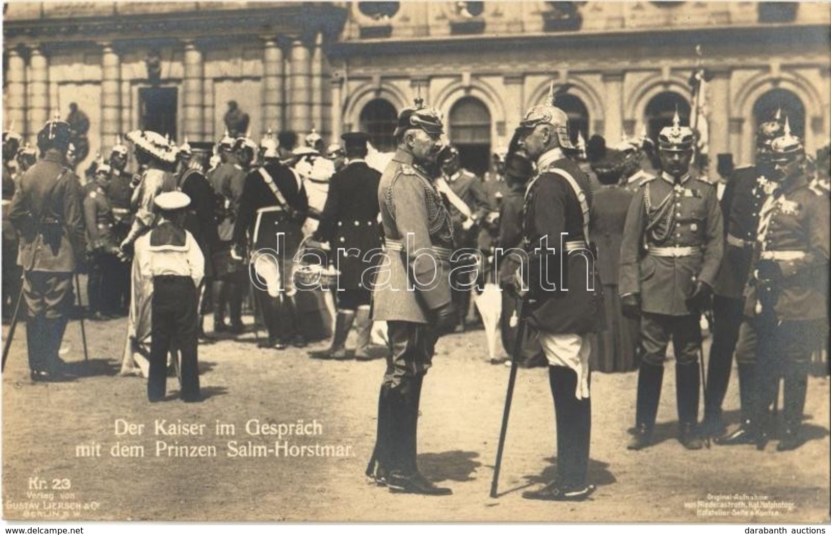 ** T1 Der Kaiser Im Gesprach Mit Dem Prinzen Salm-Horstmar / Wilhelm II With The Prince Of Salm-Horstmar At A Military P - Non Classés