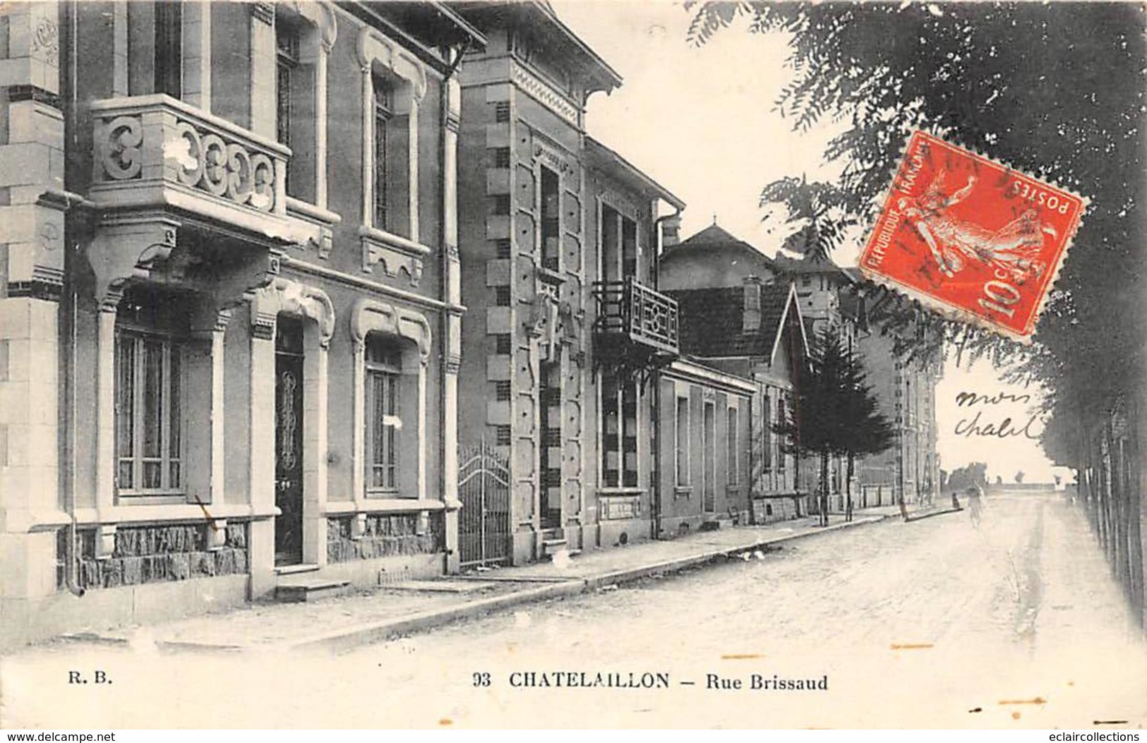 Chatelaillon            17       Rue Brissaud        (voir Scan) - Châtelaillon-Plage