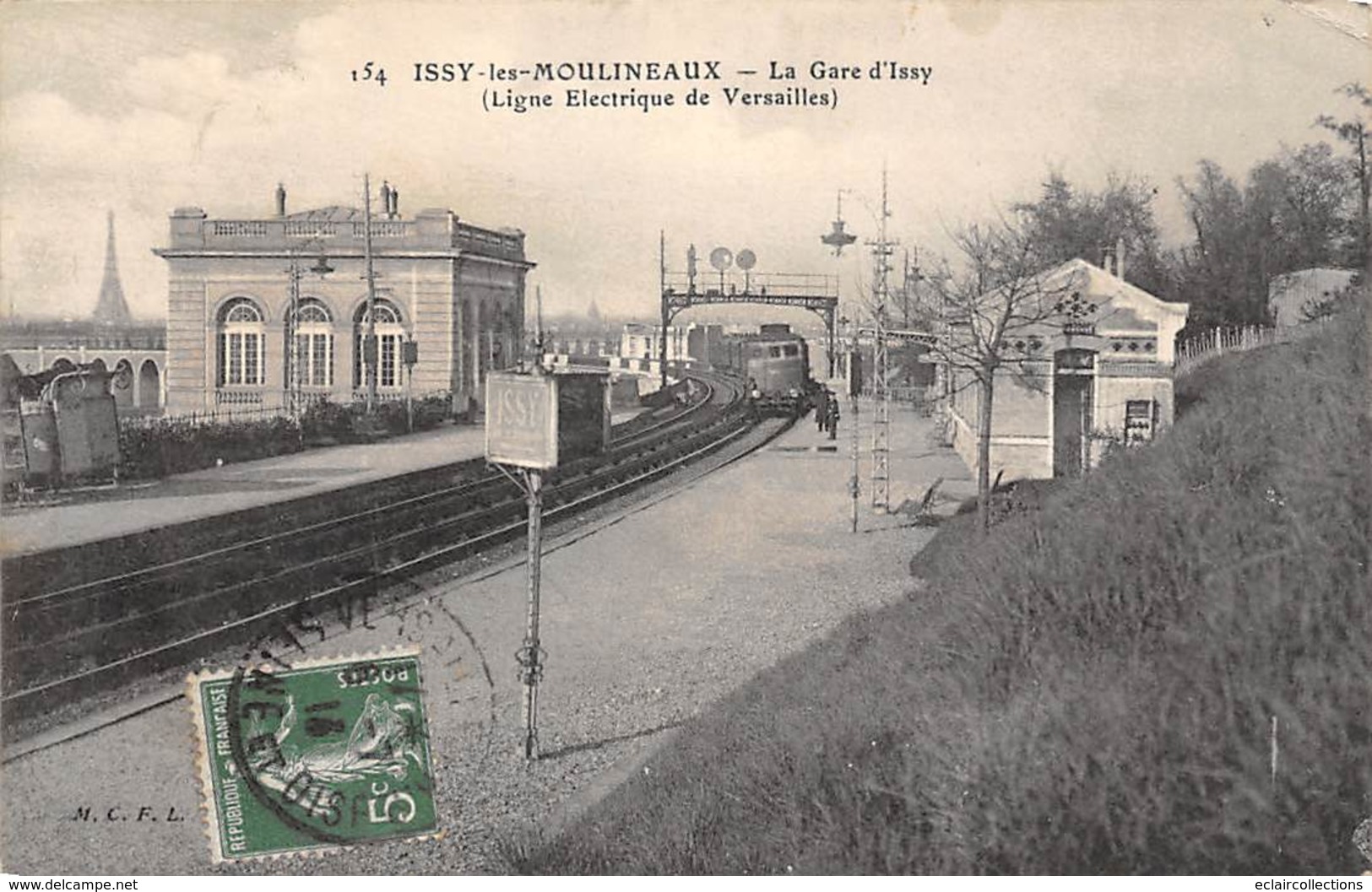 Issy Les Moulineaux       92     Intérieur De La Gare D'Issy       (voir Scan) - Issy Les Moulineaux