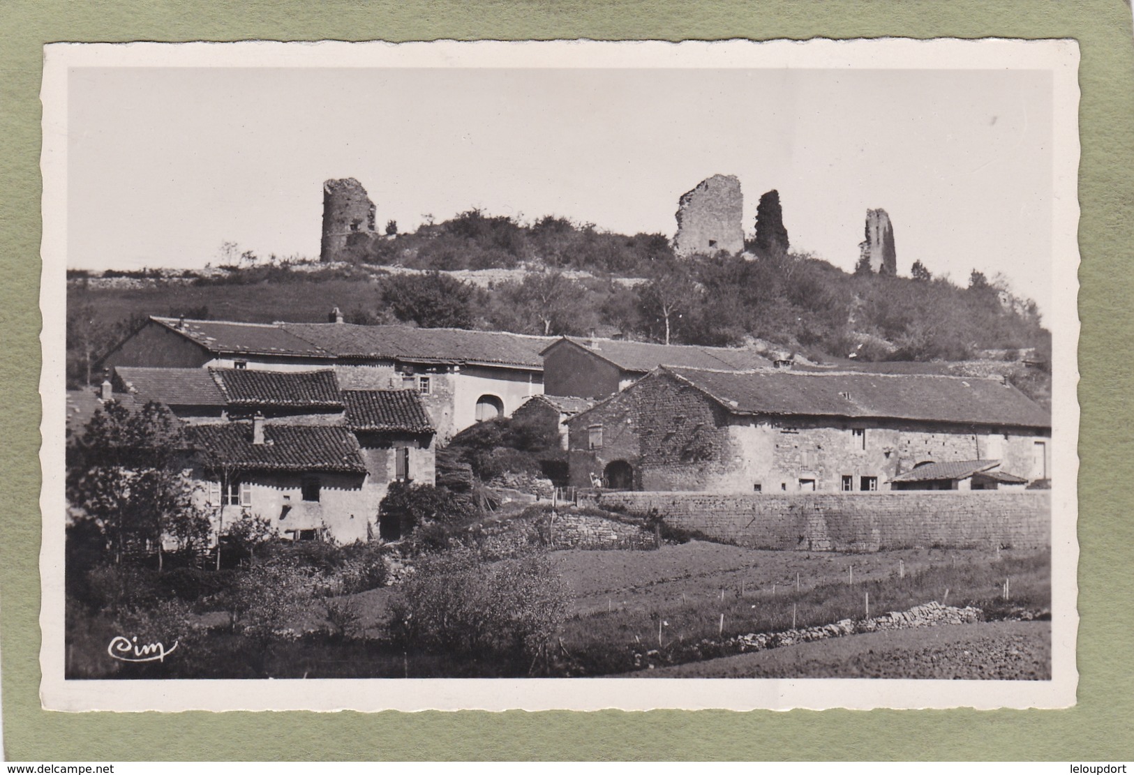 ENV DE COUSANCE  CHEVREAUX ET LES RUINES - Autres & Non Classés