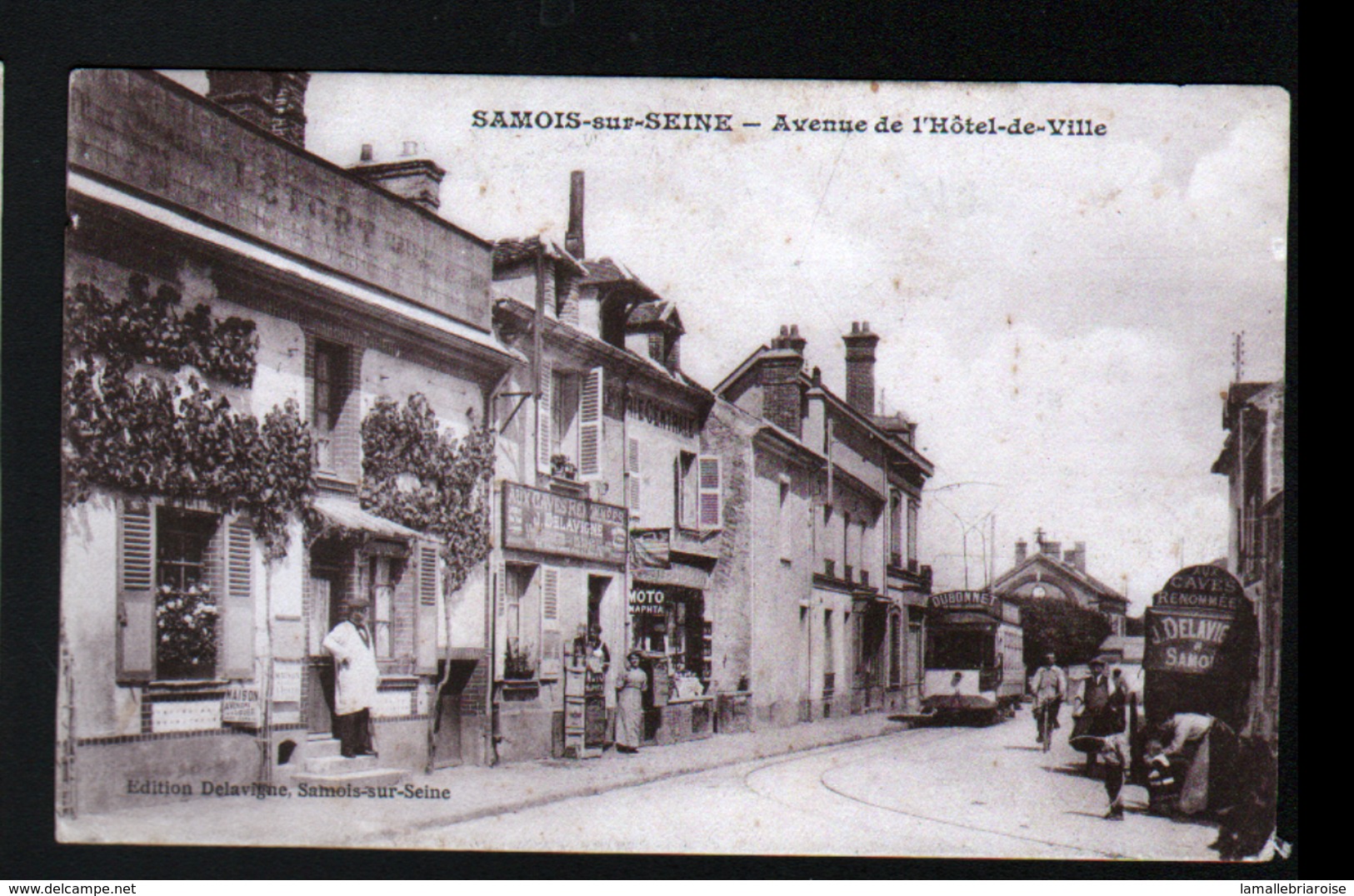 77, Samois Sur Seine, Avenue De L'hotel De Ville - Samois