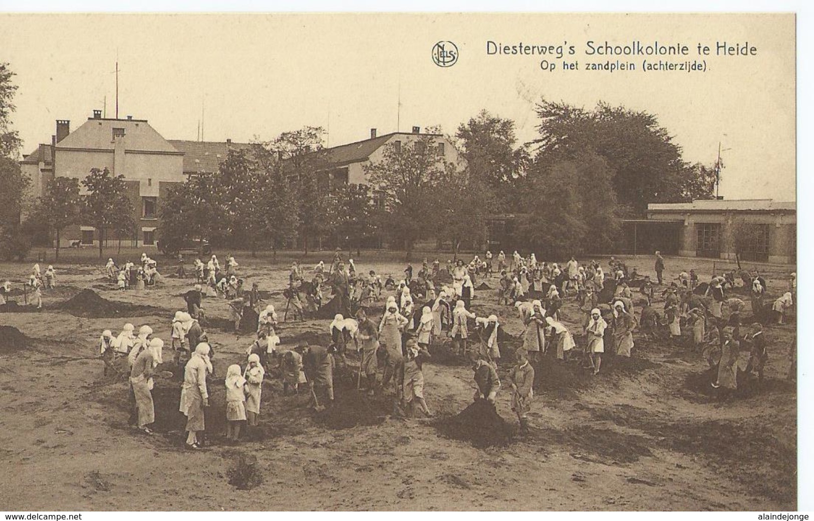 Kalmthout - Heide - Diesterweg's Schoolkolonie Te Heide - Op Het Zandplein (achterzijde) - Kalmthout