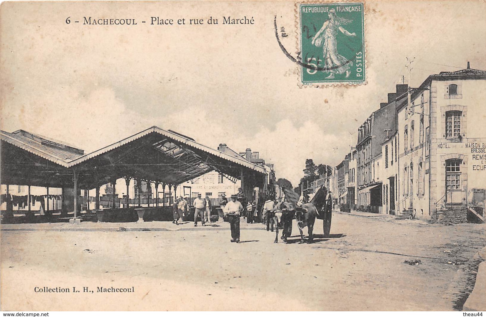 ¤¤   -    MACHECOUL   -   Place Et Rue Du Marché  -  Les Halles  -  ¤¤ - Machecoul