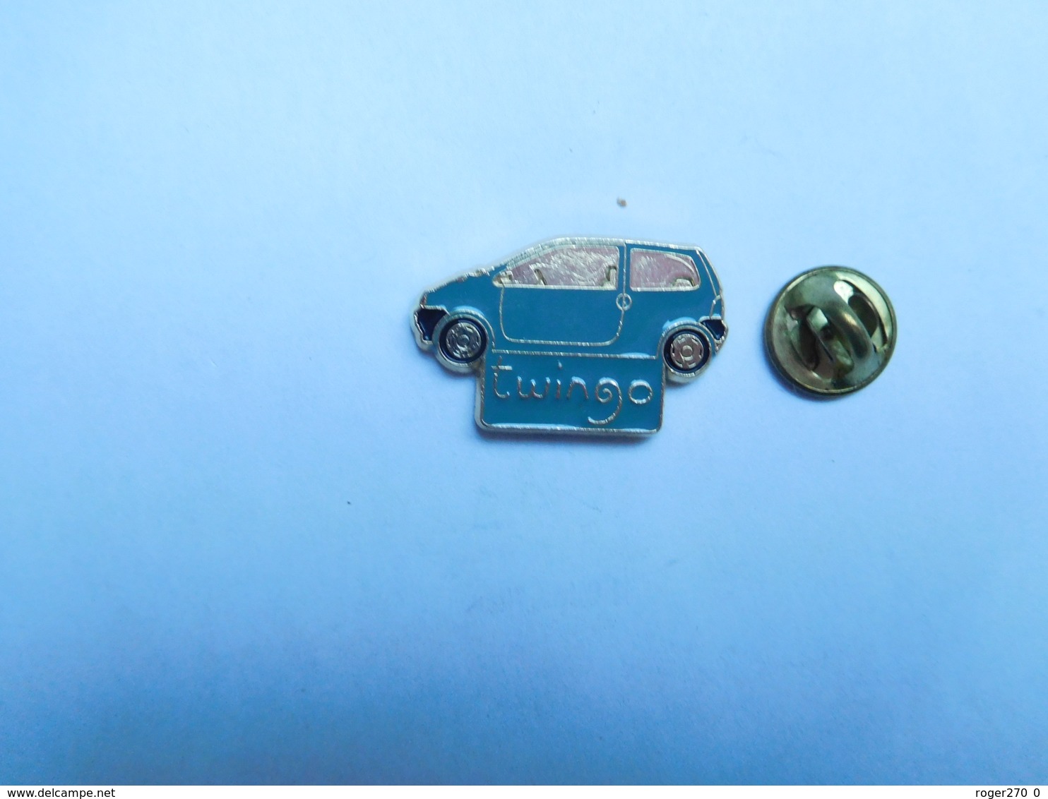 Beau Pin's , Auto Renault Twingo , Verte - Renault