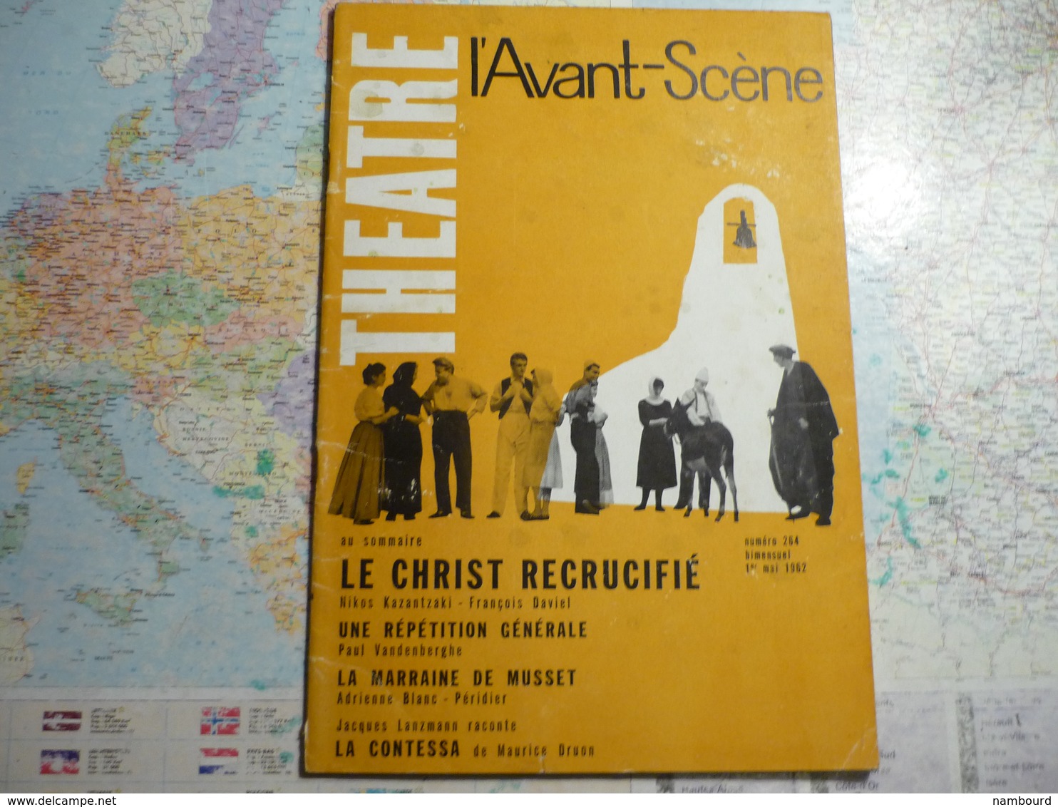 L'Avant-Scène femina-Théâtre lot de 14 numéros consécurifs du N°255 (15 Décembre 1961) au N°268 (1-er Juillet 1962)