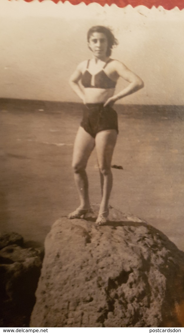 Old Original Photo Lady Woman In Swim Suit 1960s Black Sea - Soviet Beach - Personas Anónimos