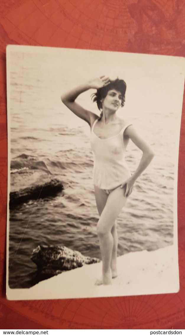 Old Original Photo Lady Woman In Swim Suit 1960s Black Sea - Soviet Beach - Persone Anonimi