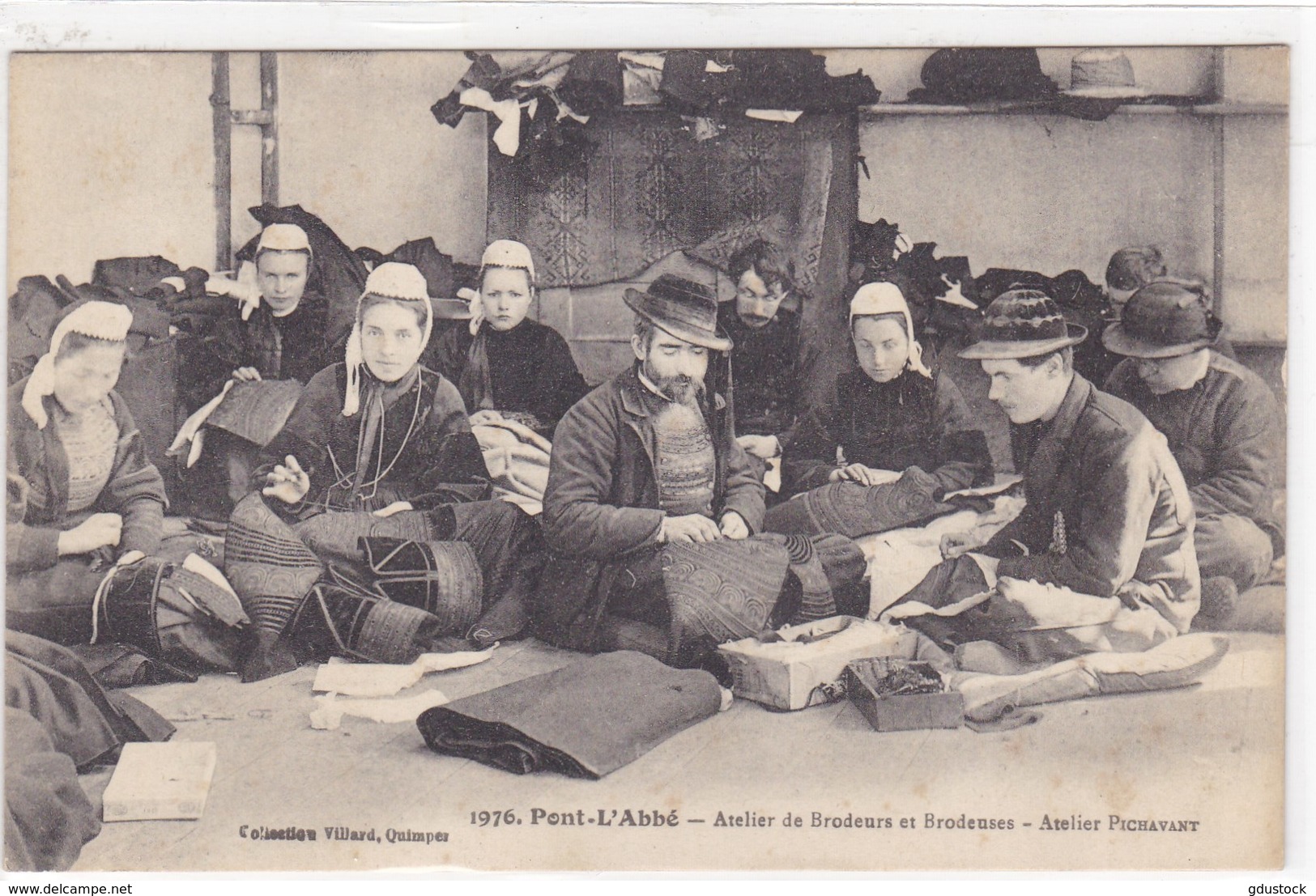 Finistère - Pont-L'Abbé - Atelier De Brodeurs Et Brodeuses - Atelier Pichavant - Pont L'Abbe