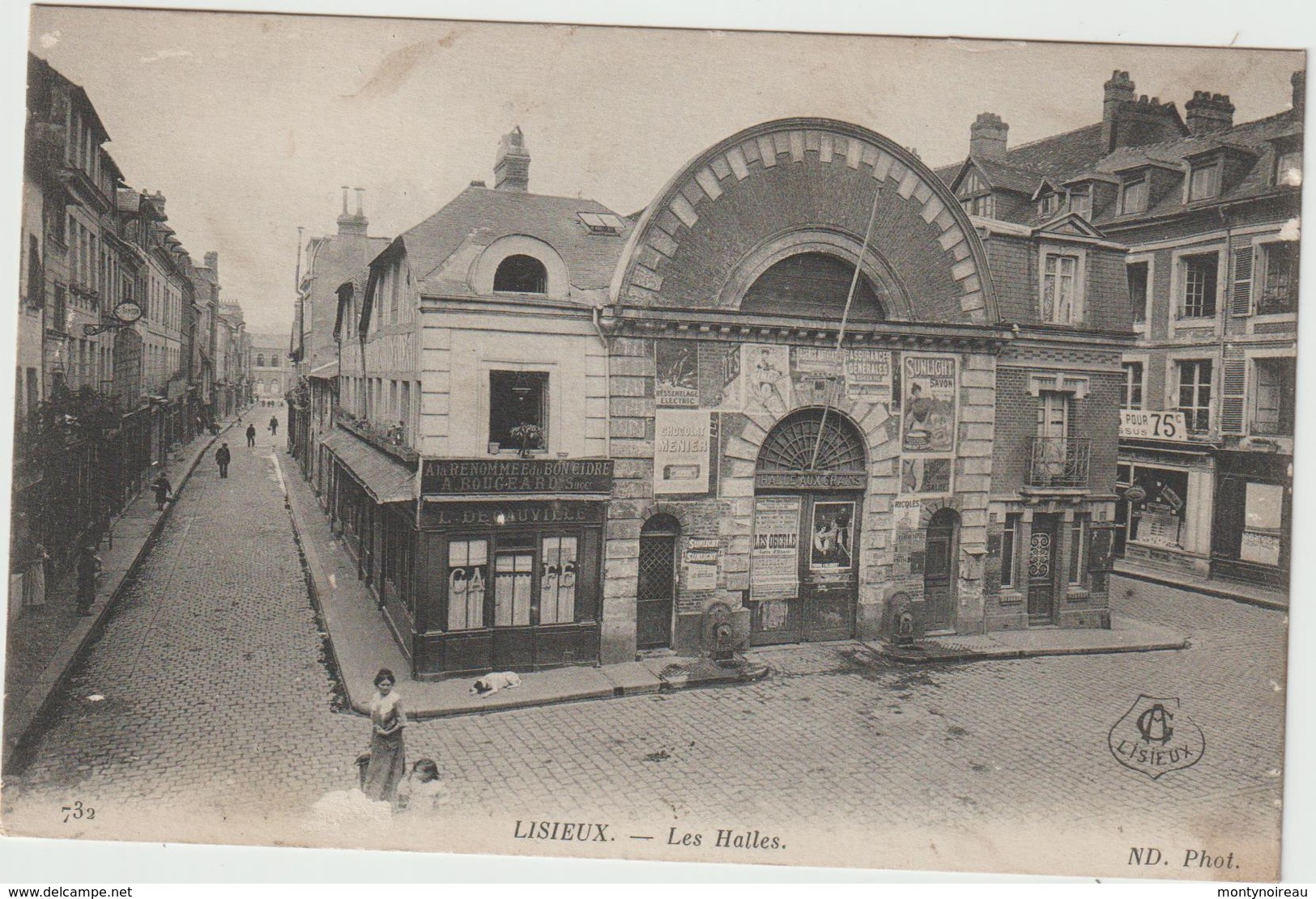 Calvados :  LISIEUX : Les   Halles - Lisieux