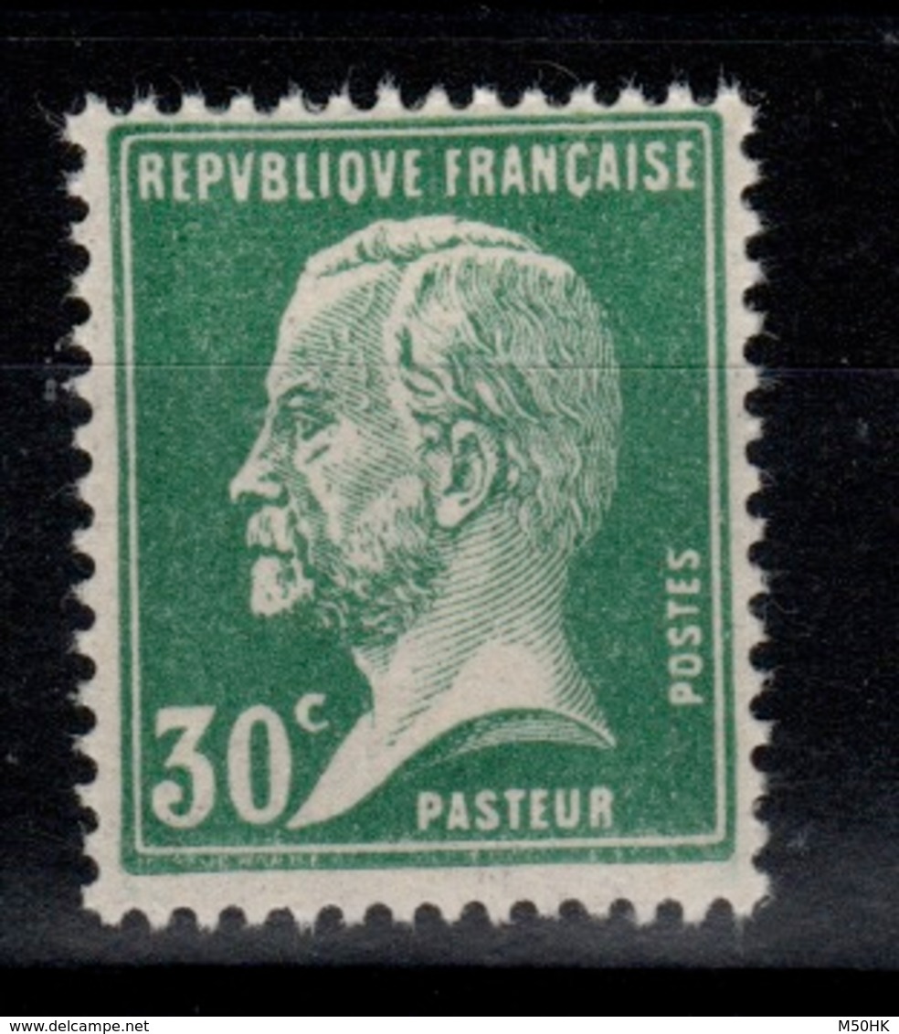 YV 174 N** Pasteur Cote 1,55 Euros - Nuovi