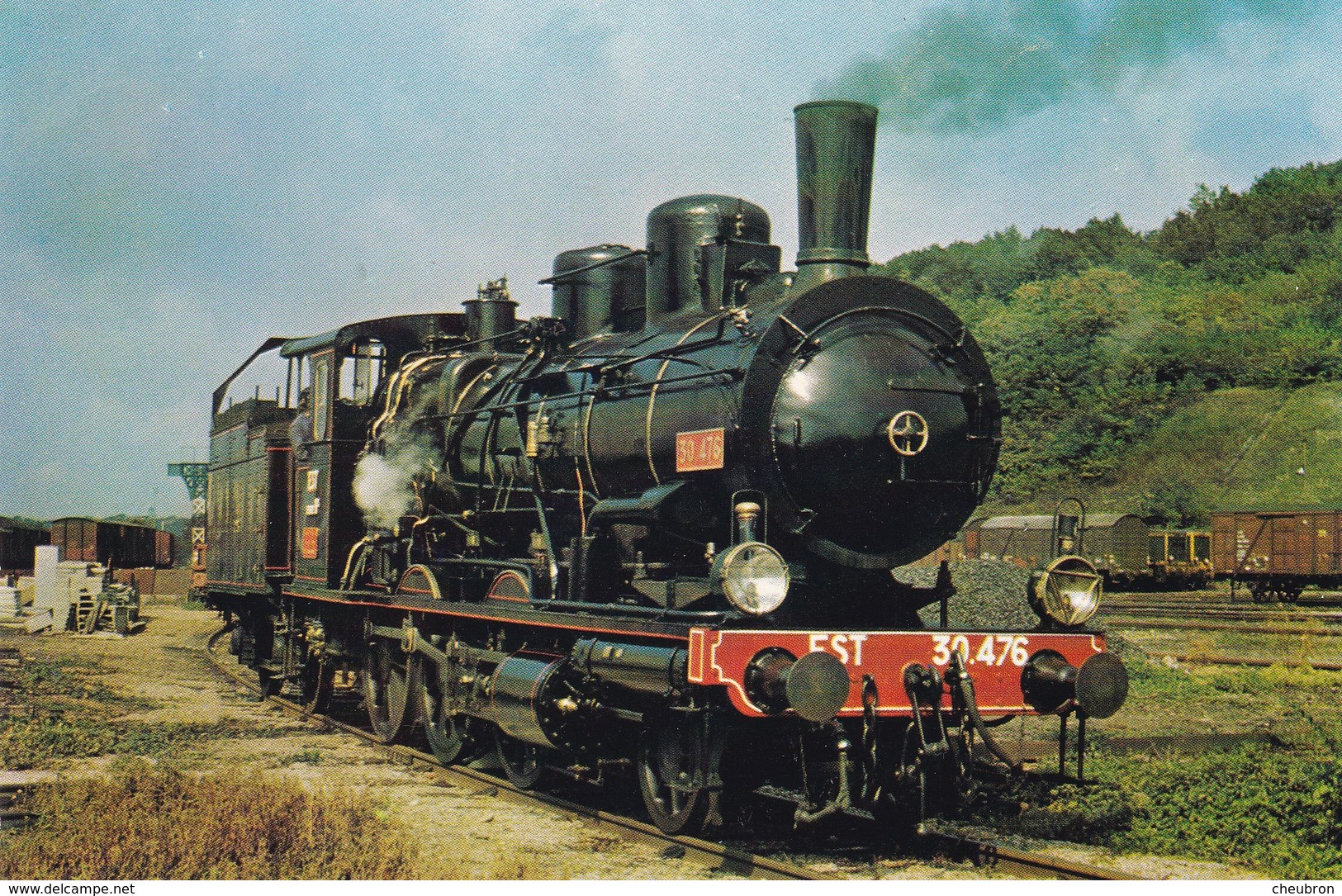 77 LONGUEVILLE. . LOCOMOTIVE A.J.E.C.T.A. AU DÉPÔT DE LONGUEVILLE. ANNEE 1973 - Trains