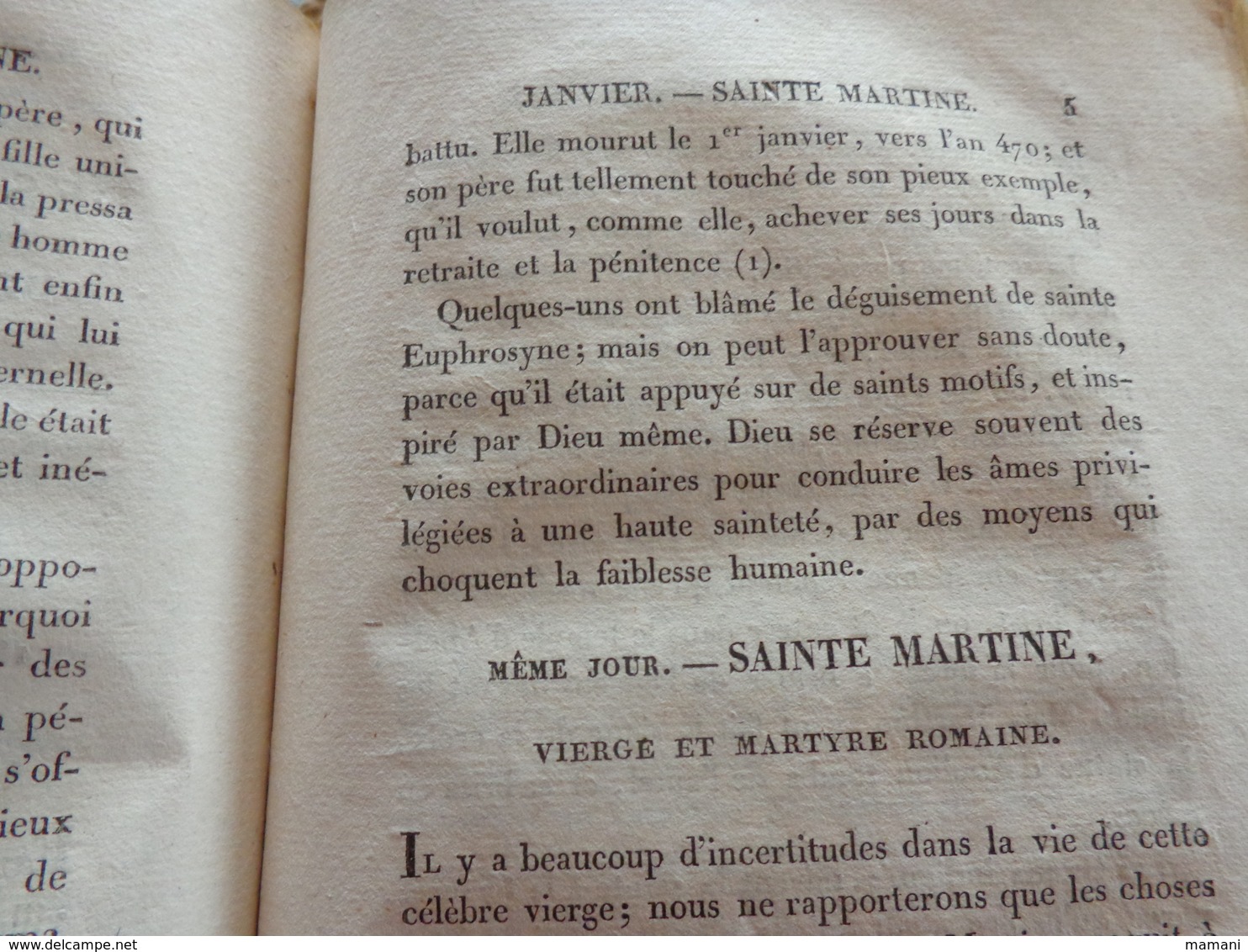 lot de livres sur le theme de la religion-l'apostolat du rosaire-vie des saintes femmes des martyres et des vierges