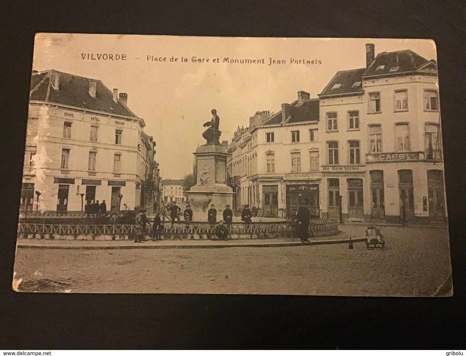 VILVORDE - Place De La Gare Et Monument Jean Portaels - Animation - Vilvoorde