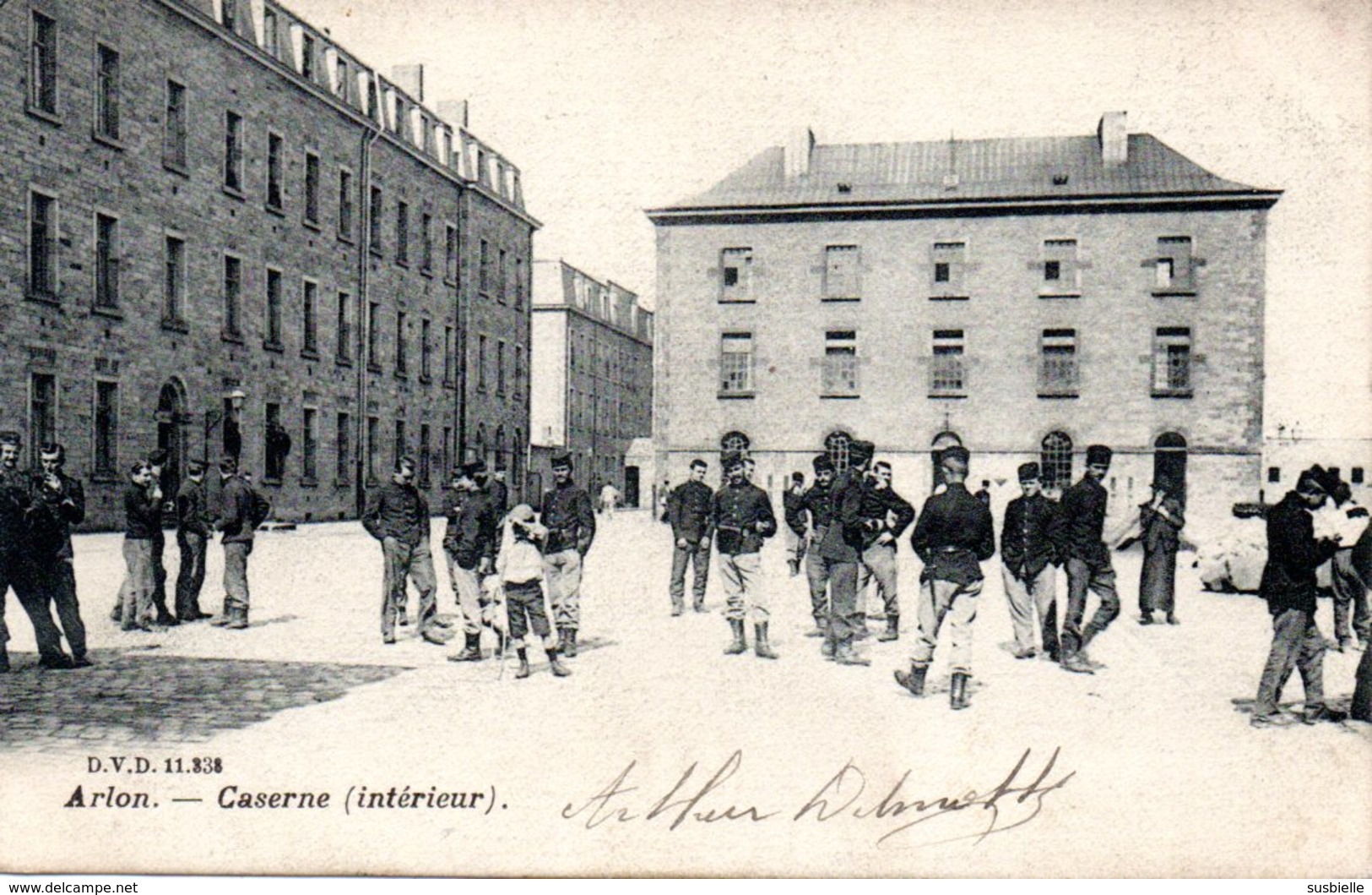 BELGIQUE  -  Caserne D'Arlon - Autres & Non Classés