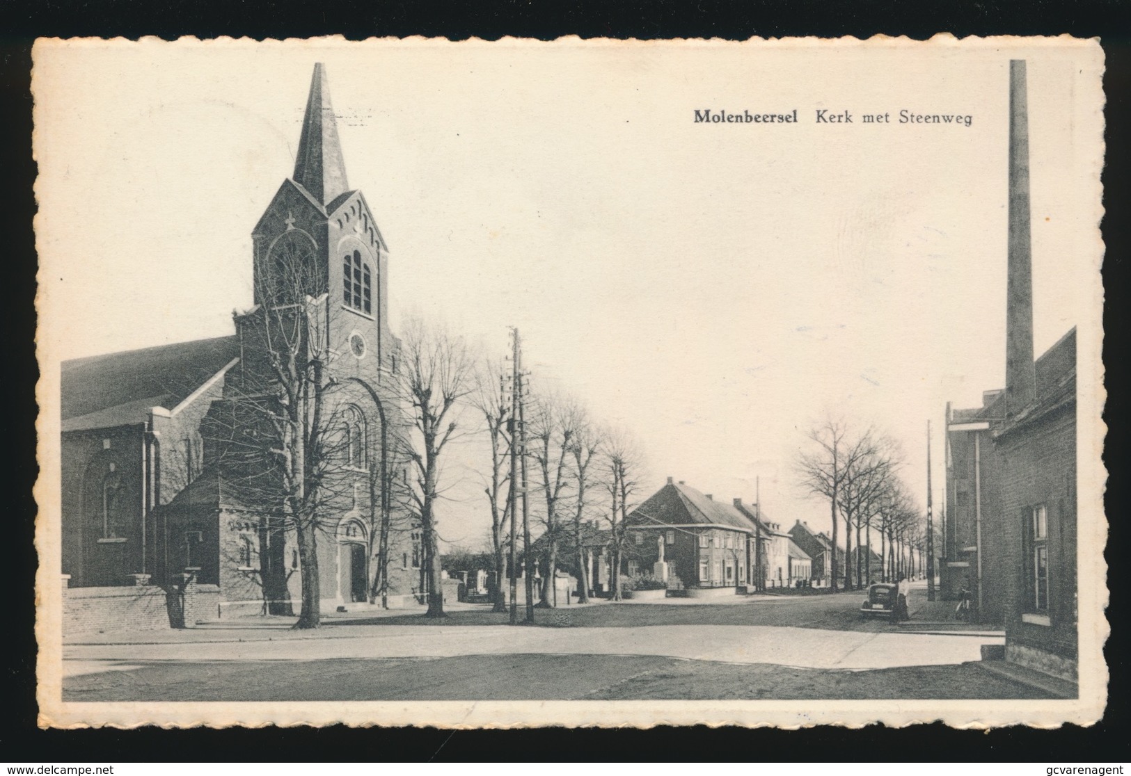 MOLENBEERSEL  KERK MET STEENWEG - Kinrooi