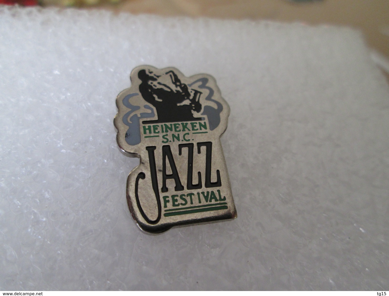 PIN'S   HEINEKEN  JAZZ FESTIVAL - Bière