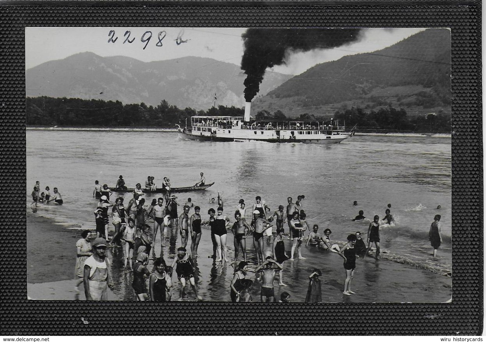 AK 0384  Badeleben An Der Donau Mit Donaudampfer ( Wachau ) - Verlag Ledermann Um 1942 - Passagiersschepen