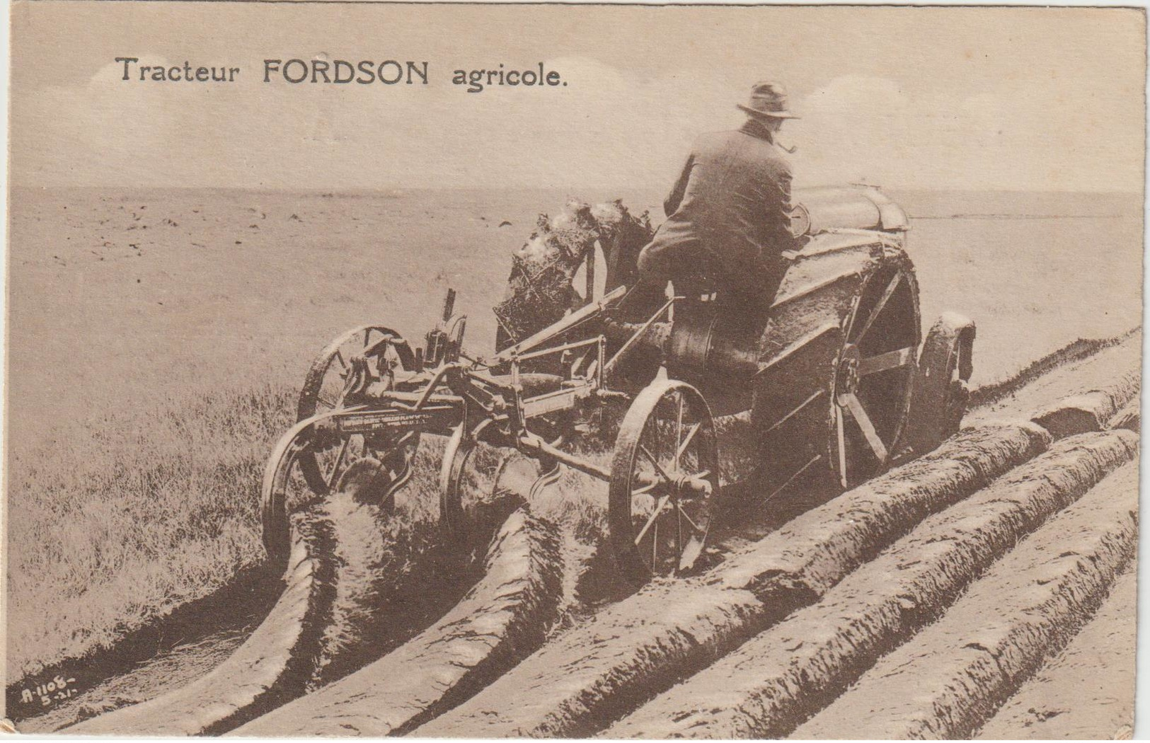 CPA TRACTEUR FORDSON AGRICOLE - Tracteurs