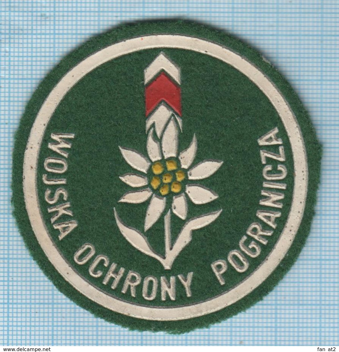 POLAND / Patch Abzeichen Parche Ecusson / Border Troops. WOP. Wojska Oohrony Pogranicza Edelweiss Polska 1970-1991 - Stoffabzeichen