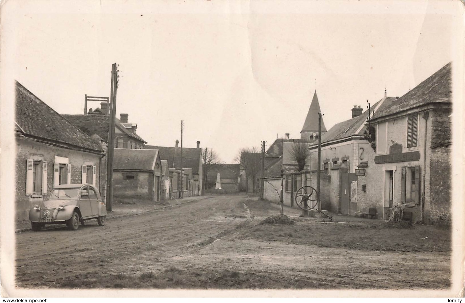 28 Lethuin Grande Rue Voiture Auto Automobile Citroen 2cv 2 Chevaux - Autres & Non Classés