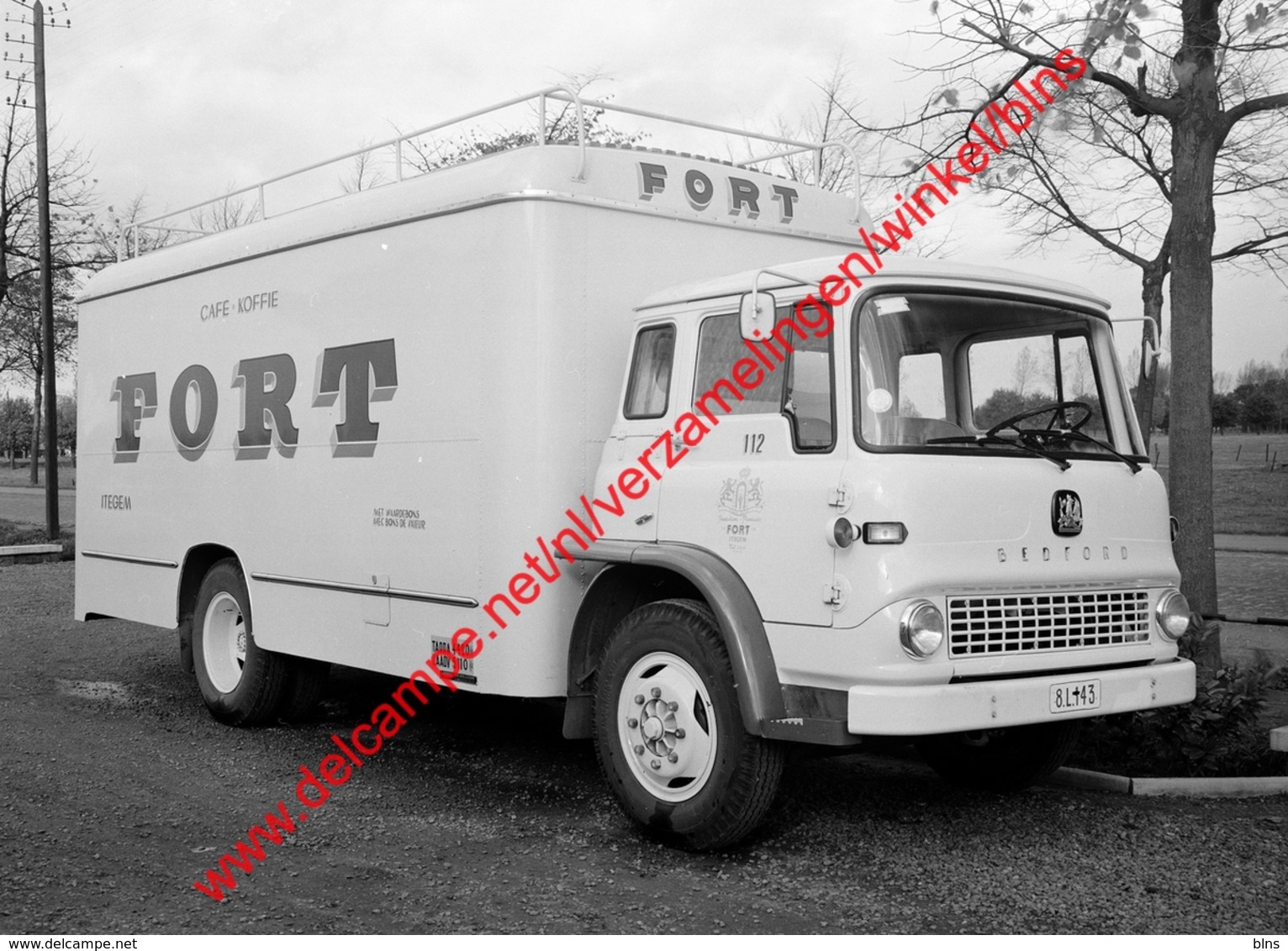 Fort Koffie Vrachtwagen Bedford In Oktober 1961 - Photo 15x23cm - Itegem Camion - Automobiles