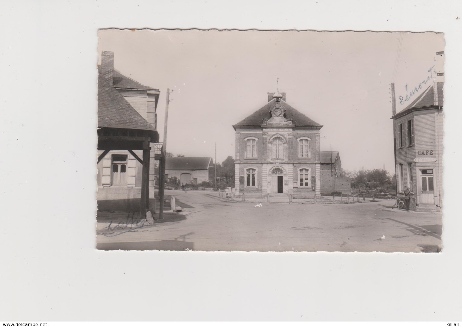 Hornoy L'hotel De Ville - Hornoy Le Bourg