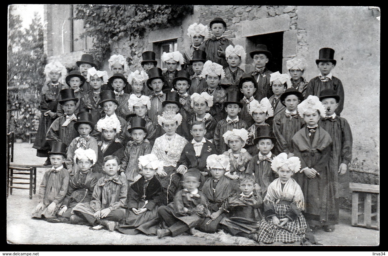 CPA-PHOTO ANCIENNE- FRANCE- LES AUBIERS (79)- UNE NOCE A LA FETE DES AUBIERS- GROUPE DES ENFANTS- COSTUMES ET COIFFES - Autres & Non Classés