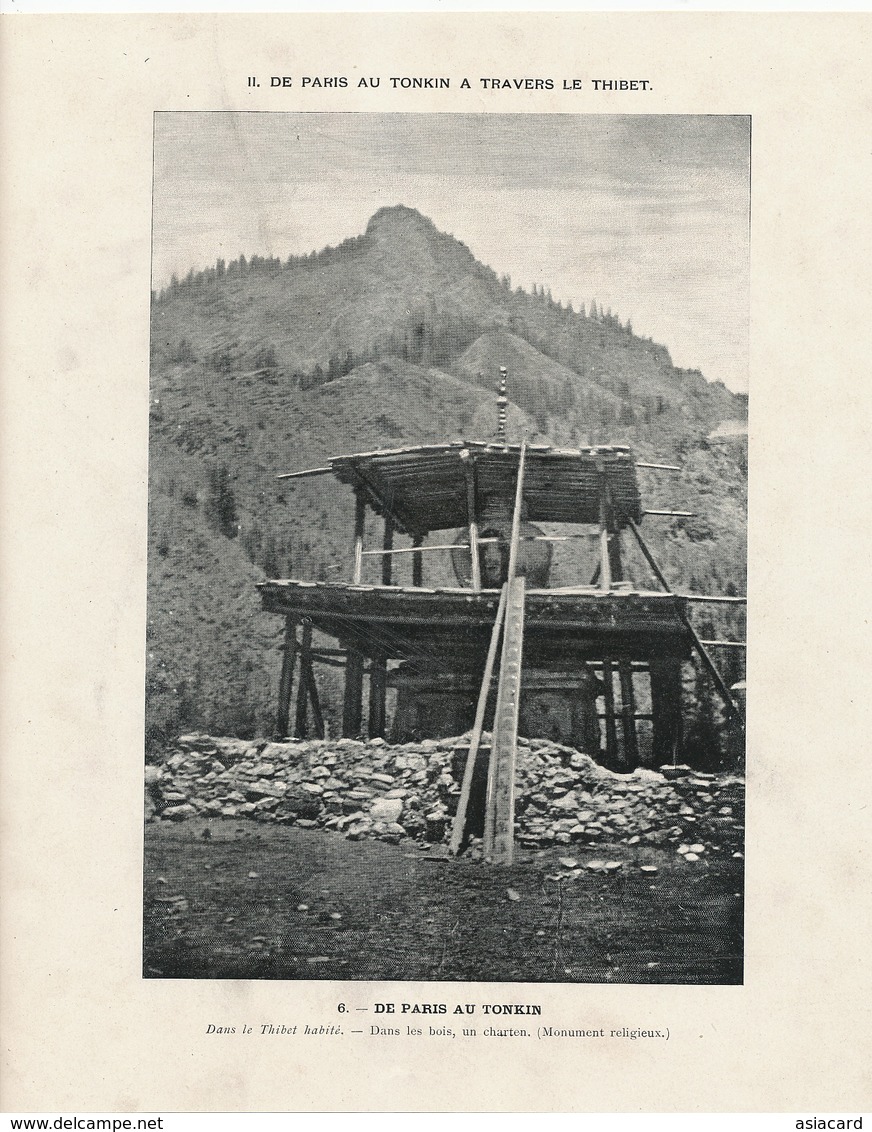 Thibet Habité . Dans Les Bois , Un Charten. Monument Religieux . Temple . - Tíbet