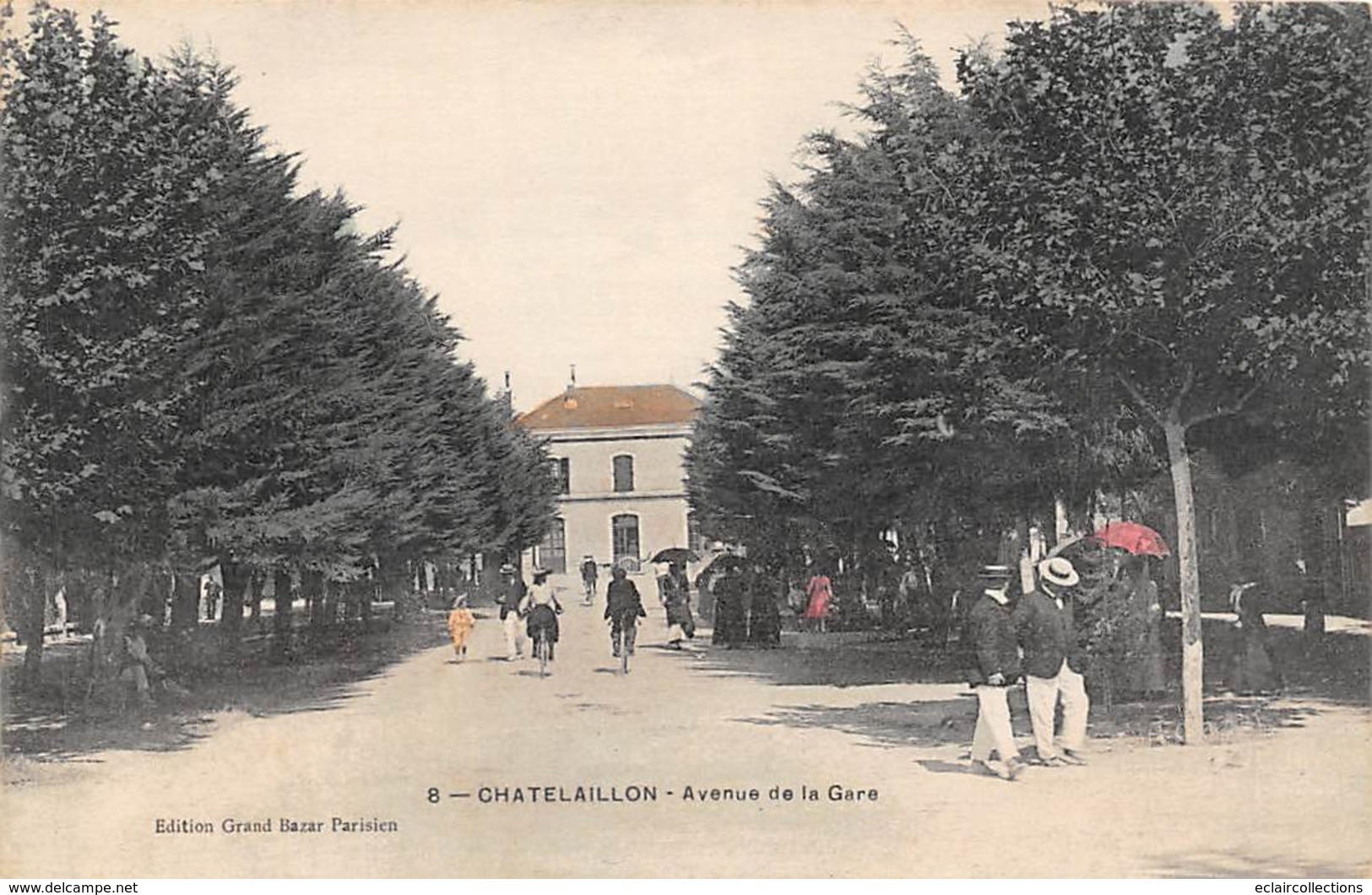 Chatelaillon       17      Avenue De La Gare      (voir Scan) - Châtelaillon-Plage