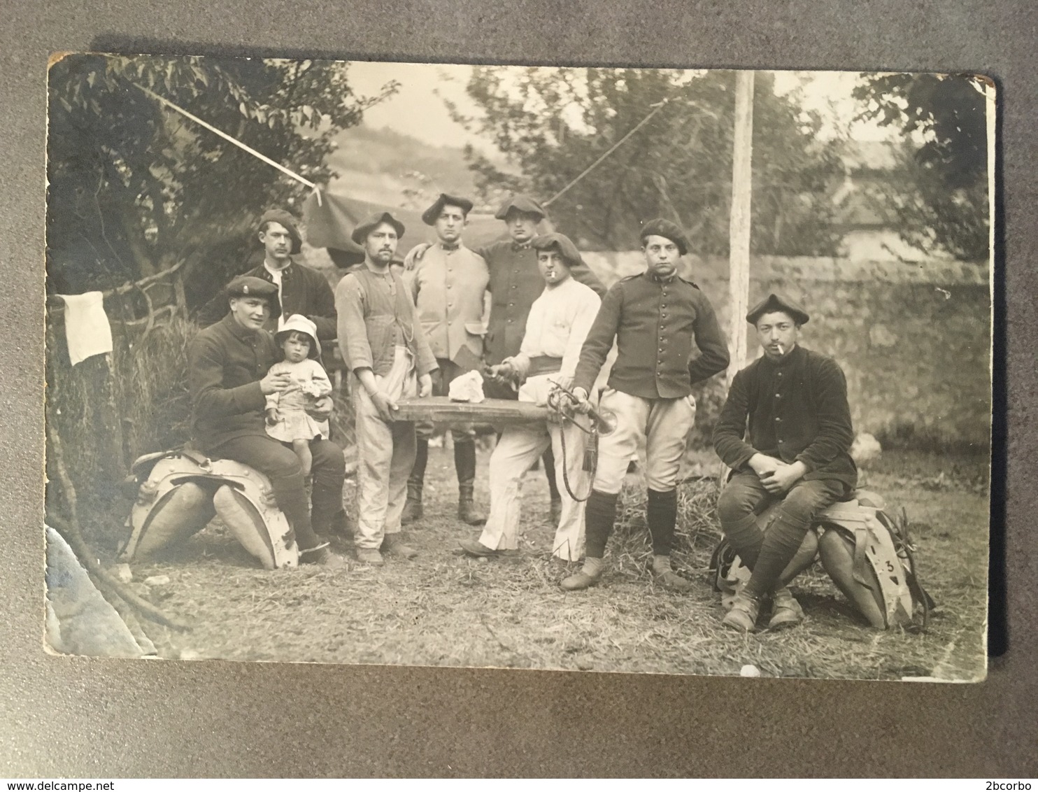 CARTE PHOTOS MILITAIRES EN CAMPAGNE CHASSEURS ALPINS - Autres & Non Classés