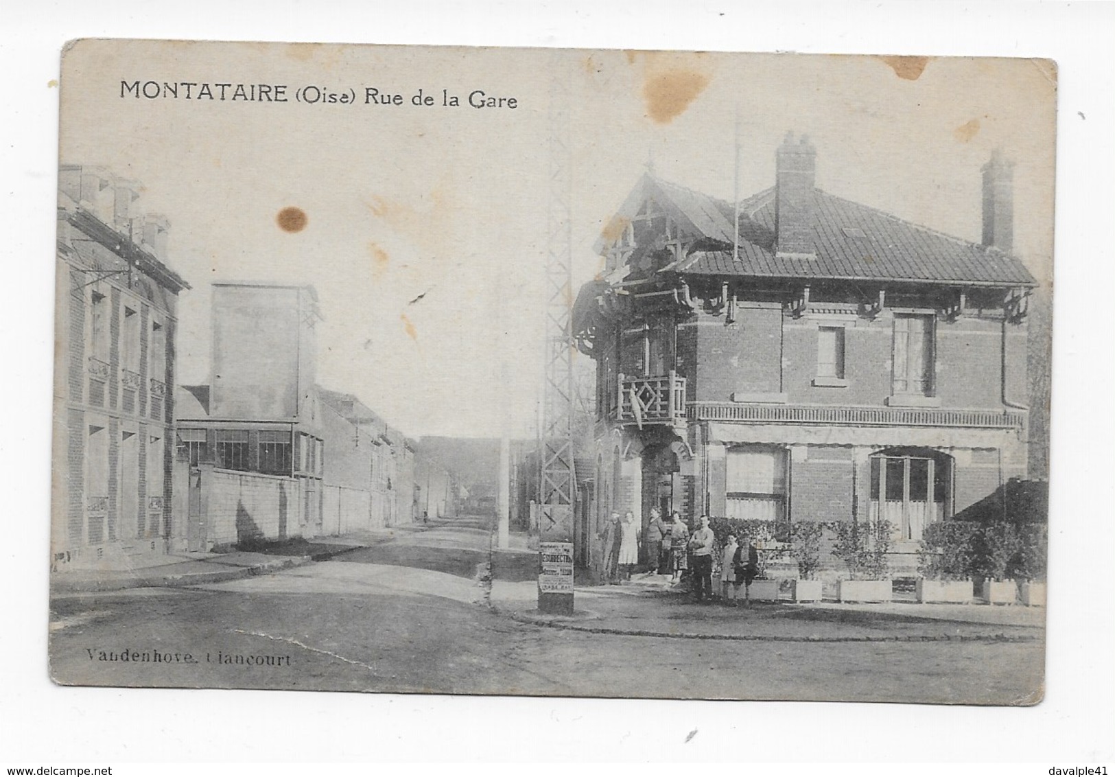 60  MONTATAIRE  RUE DE LA GARE   ANIMEE    2 SCANS - Montataire